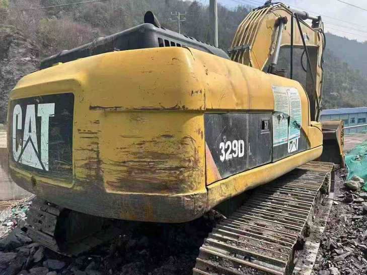 Buy Caterpillar 323 Used Excavator / 1