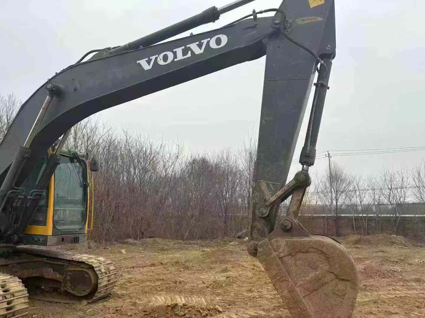 Buy Volvo EC200 Used Excavator / 5 Used Volvo EC200 Excavator 2016 Model / 5