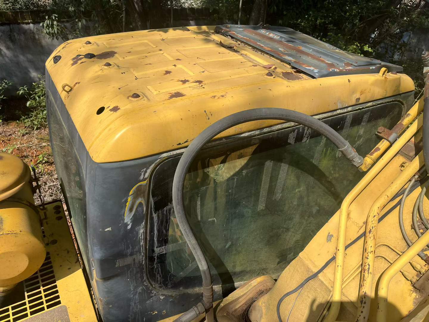 Buy Komatsu PC220 Used Excavator / 6 Used Komatsu PC220 Excavator 2016 Model / 6