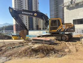 Buy Volvo EC210B Used Excavator / 3 Used Volvo EC210B Excavator 2012 Model / 3