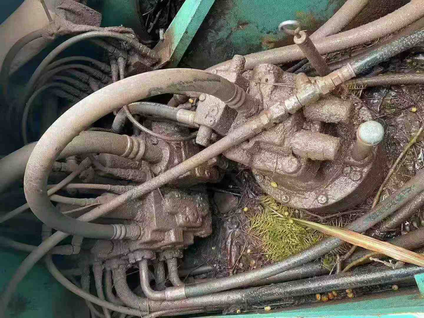 Used Kobelco SK210-6 Excavator 2016 Model / 6