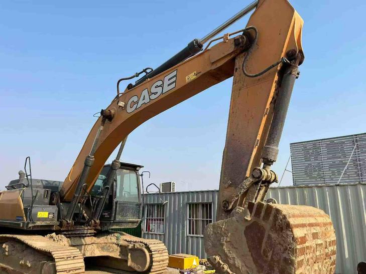 Buy Case CX380C Used Excavator / 1