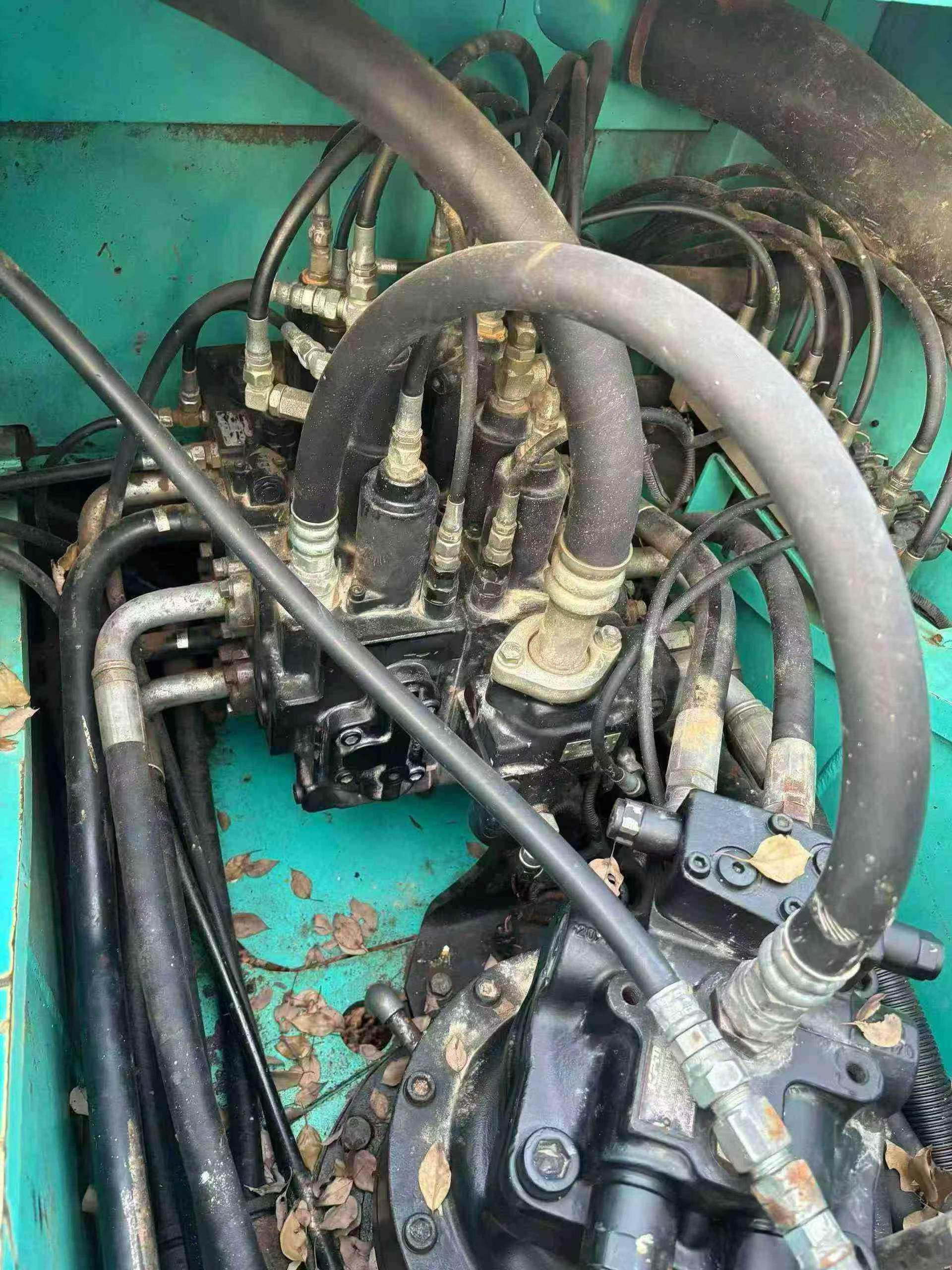 Used Kobelco SK200-YN12 Excavator 2016 Model / 7