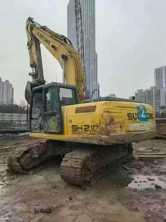 Buy Sumitomo SH210-5 Used Excavator / 1