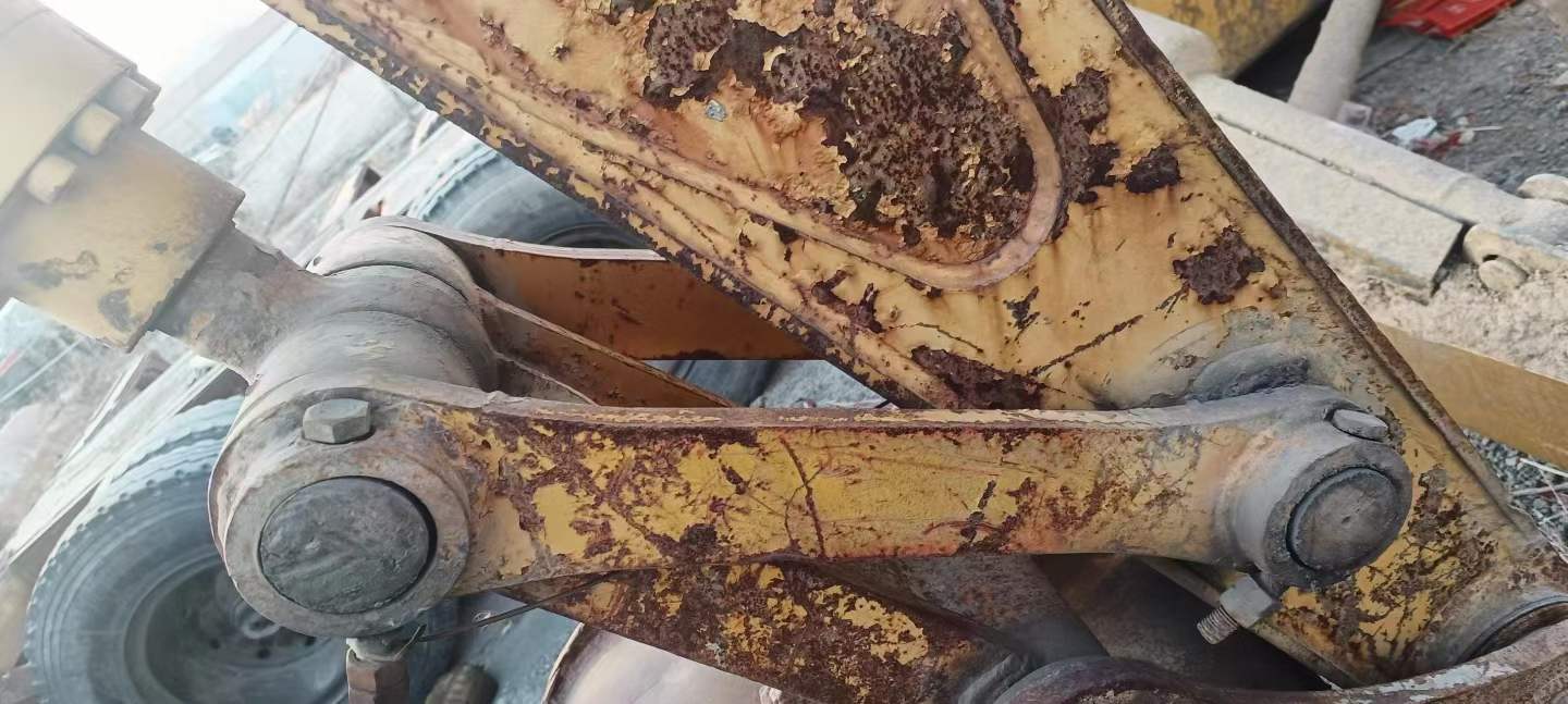 Buy Hyundai R300LC-5 Used Excavator / 3 Used Hyundai R300LC-5 Excavator 2016 Model / 3