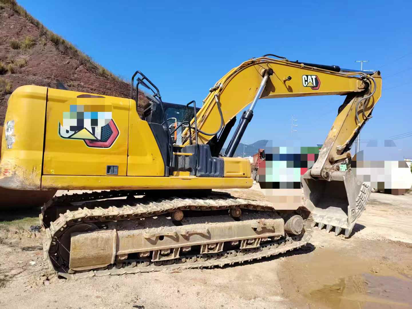 Buy Caterpillar 330B Used Excavator / 1