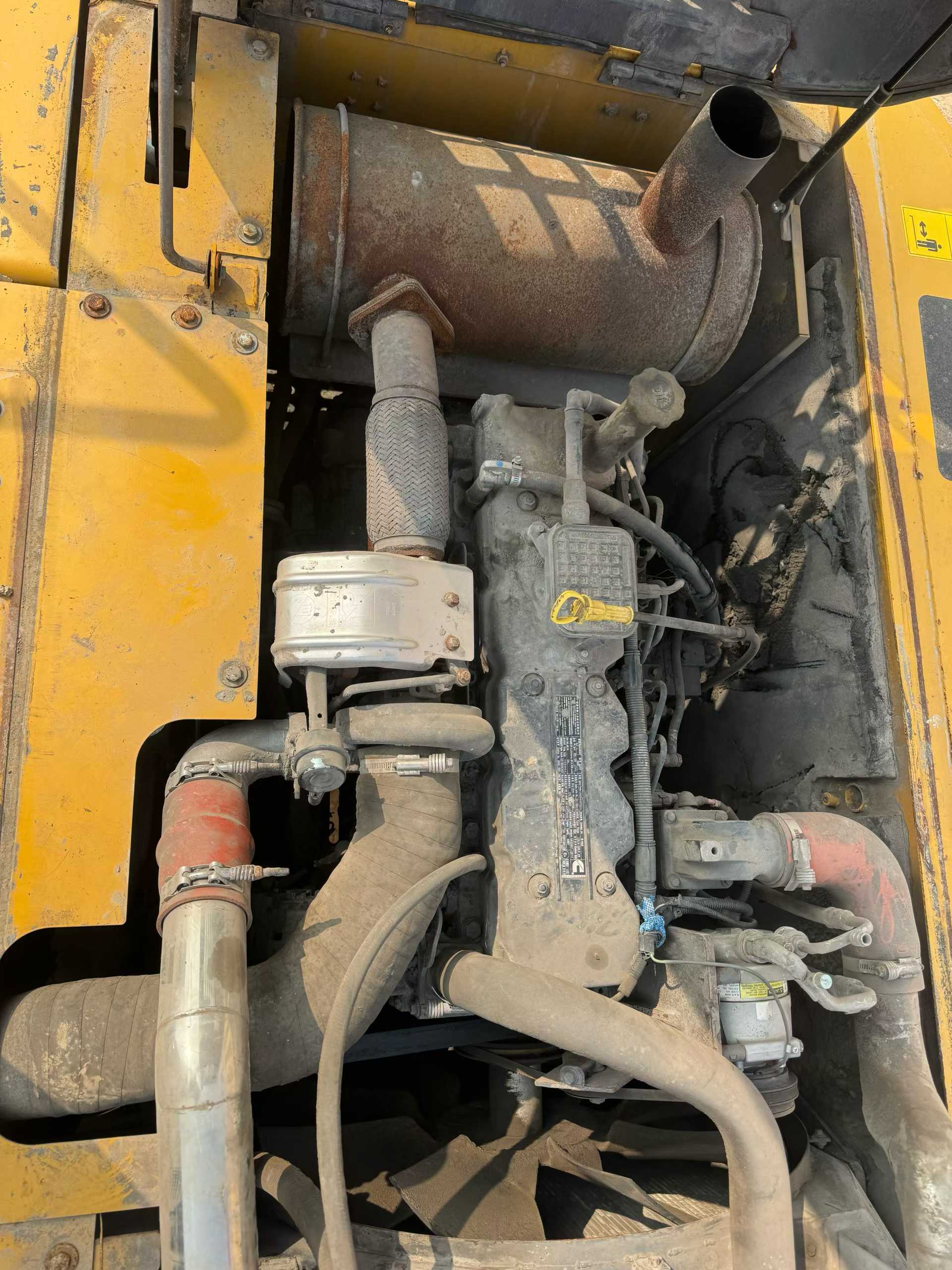 Buy XCMG XE215 Used Excavator / 5 Used XCMG XE215 Excavator 2020 Model / 5