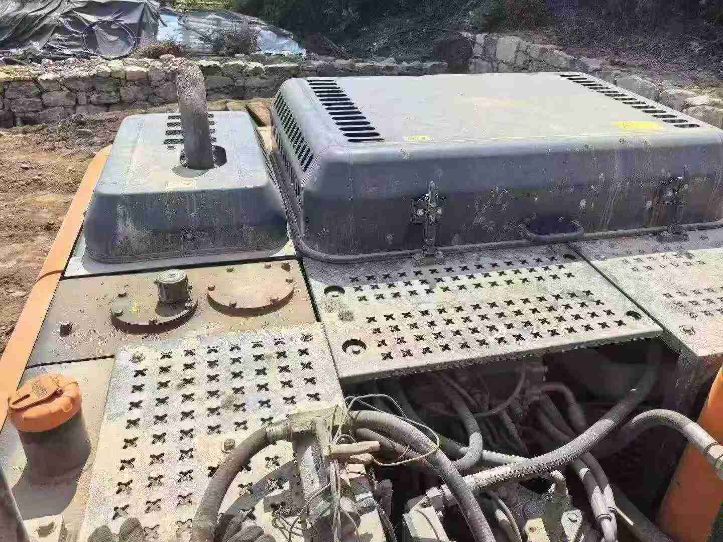 Used Doosan DH220-3 Excavator 2021 Model / 9