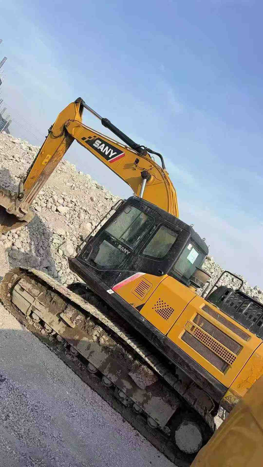 Used Sany SY245H Excavator 2020 Model / 2