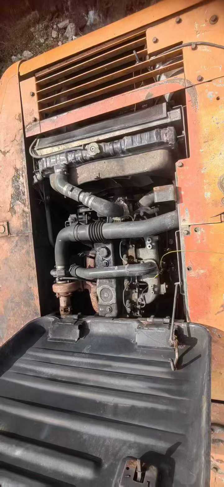 Used Hitachi ZX170W-3 Excavator 2016 Model / 3