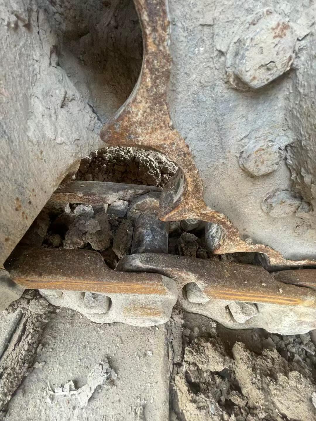 Buy Volvo EC210B Used Excavator / 4 Used Volvo EC210B Excavator 2016 Model / 4