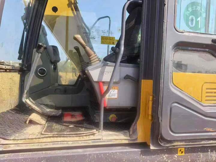 Buy XCMG XE135B Used Excavator / 4 Used XCMG XE135B Excavator 2021 Model / 4