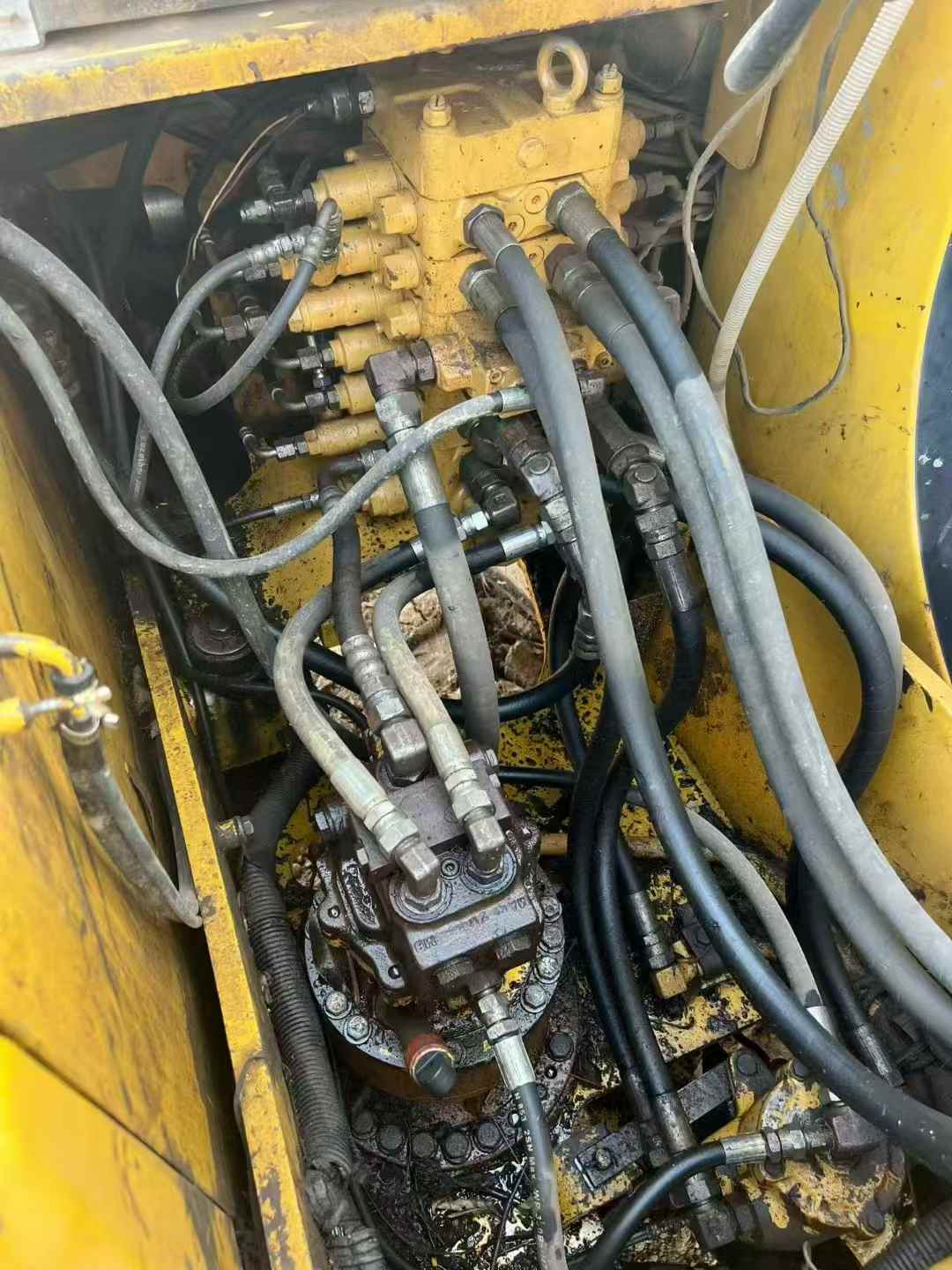 Buy Komatsu PC120 Used Excavator / 5 Used Komatsu PC120 Excavator 2016 Model / 5