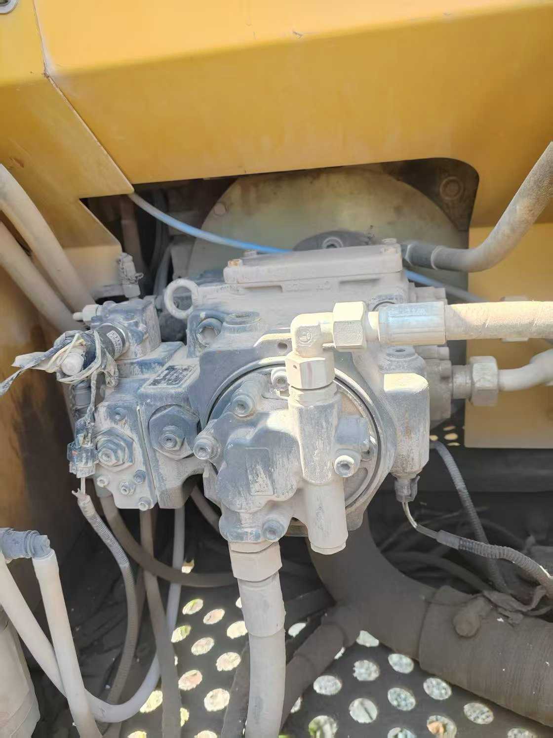 Used XCMG XE155D Excavator 2020 Model / 2