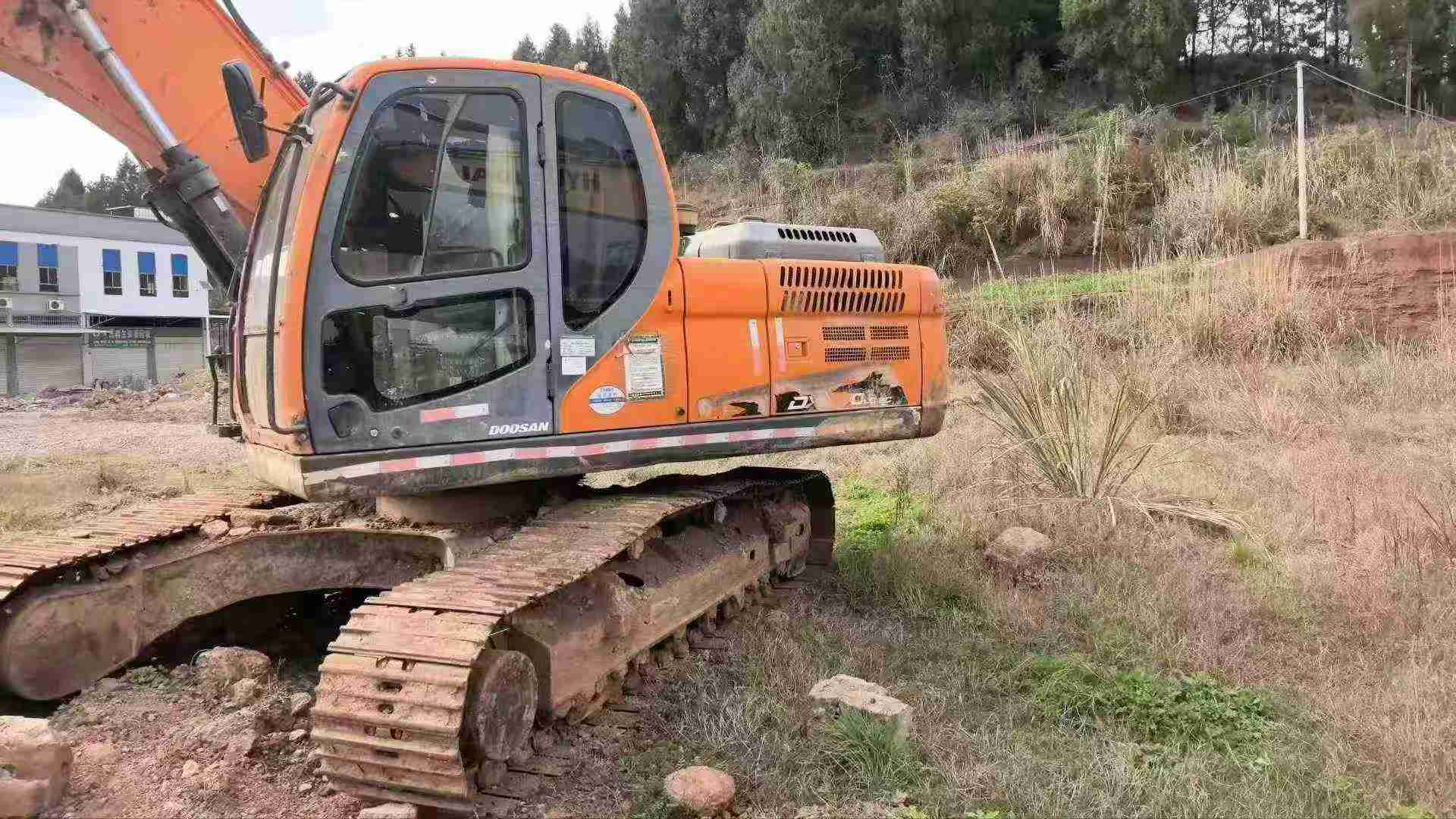 Buy Doosan DH220 Used Excavator / 4 Used Doosan DH220 Excavator 2018 Model / 4