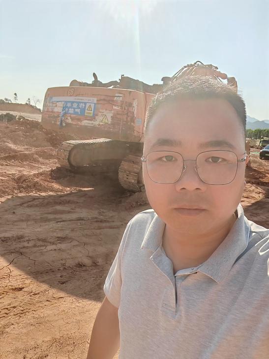 Buy Doosan DH420 Used Excavator / 1