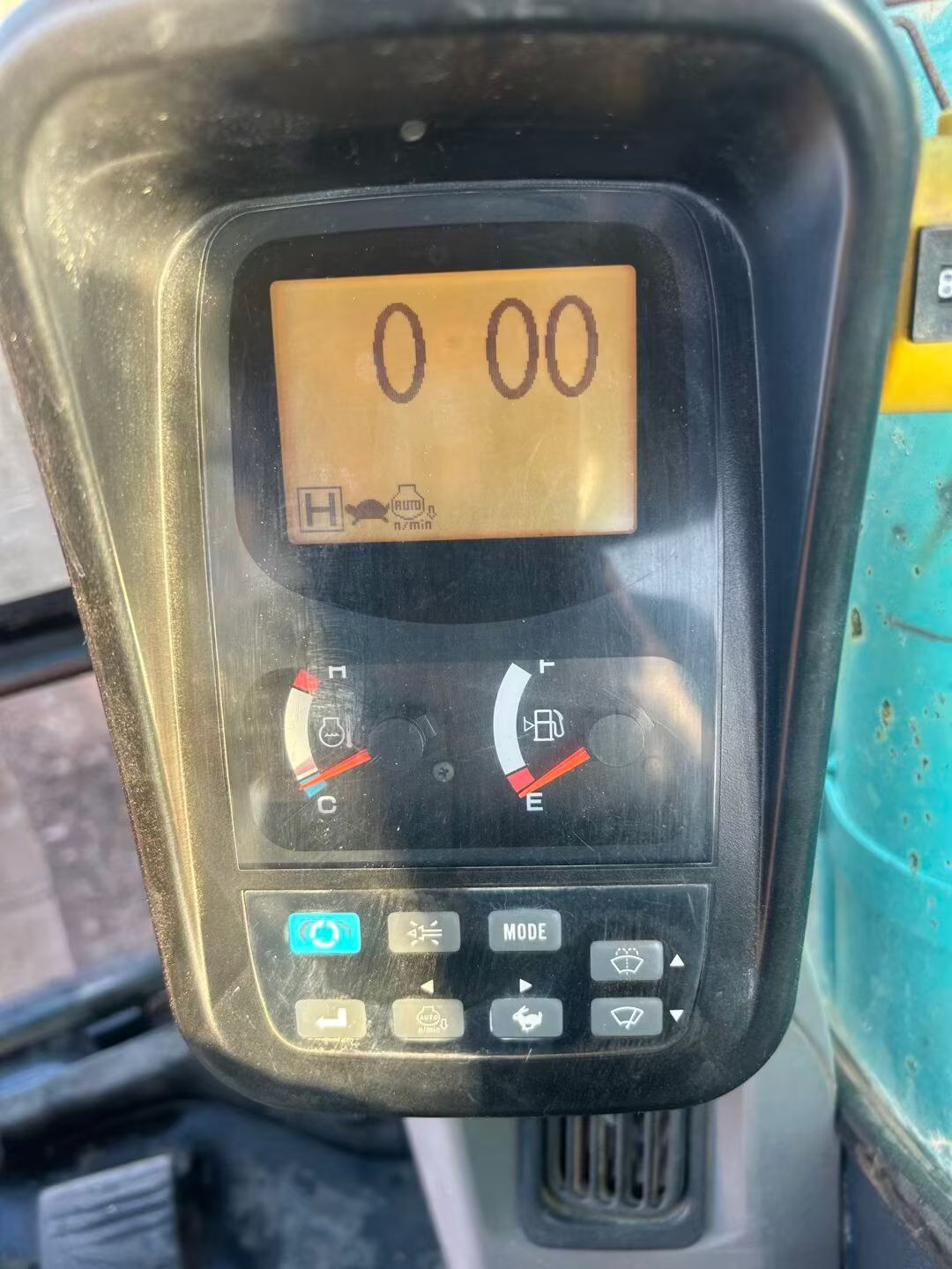 Used Kobelco SK260LC-8 Excavator 2016 Model / 4