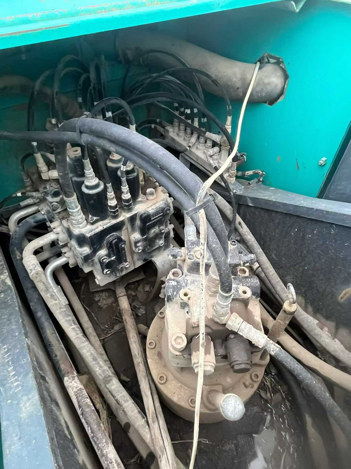 Used Kobelco SK2008 Excavator 2014 Model / 5