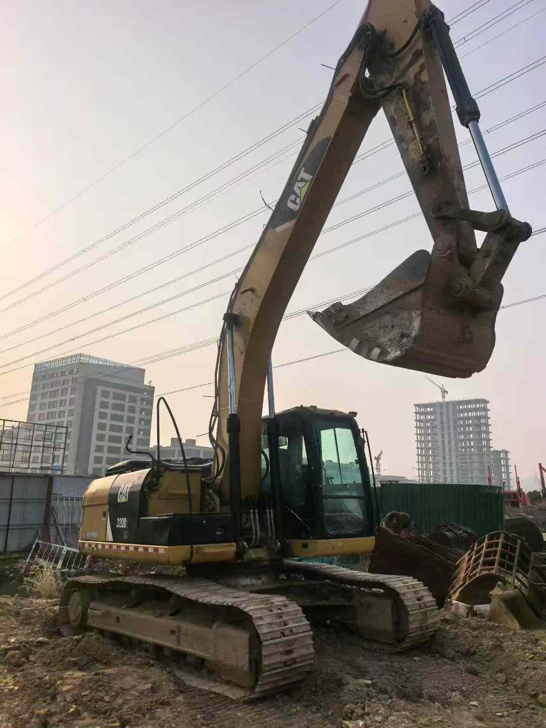 Buy Caterpillar 320A Used Excavator / 1