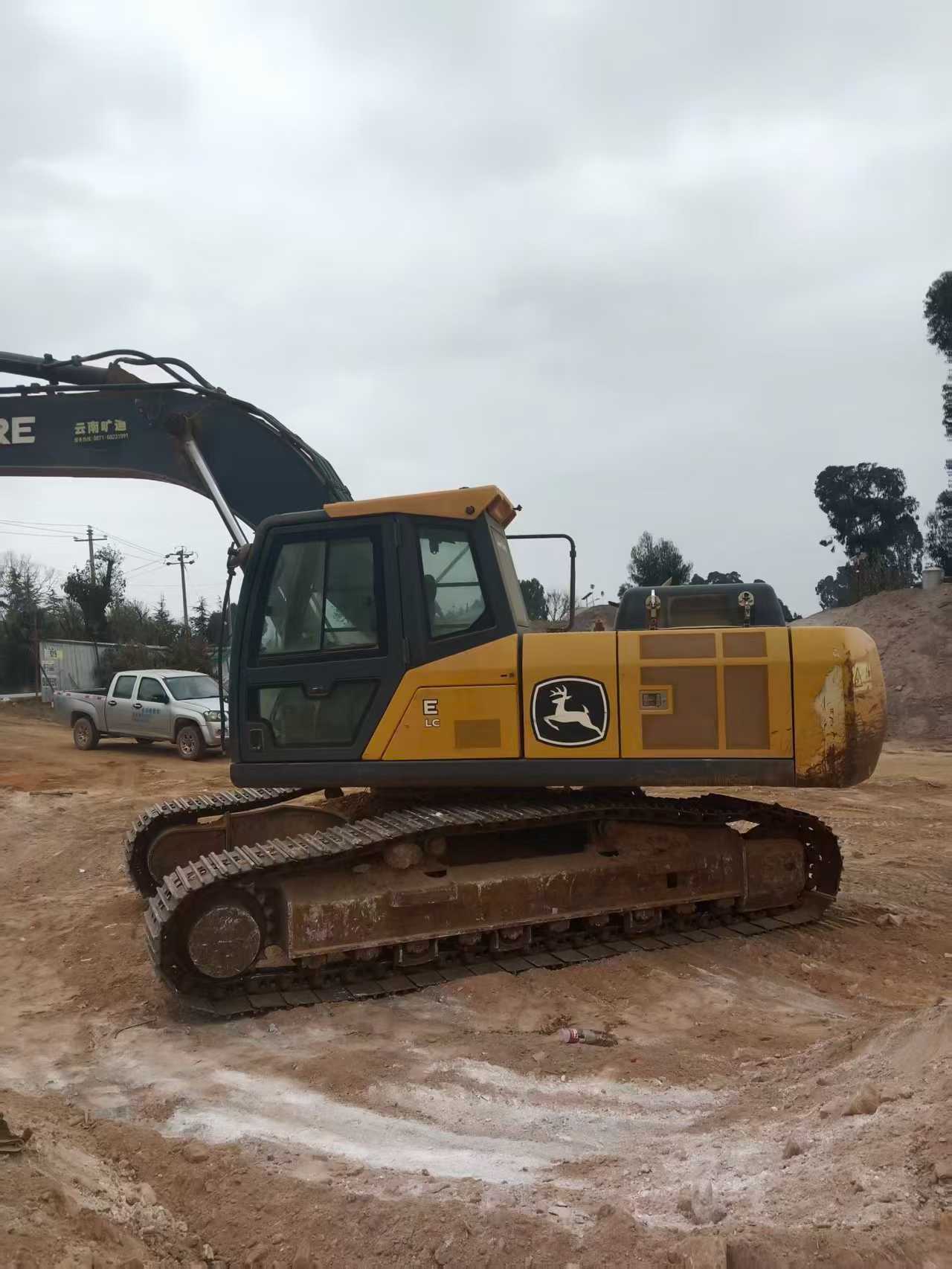Buy JohnDeere E260LC Used Excavator / 2 Used JohnDeere E260LC Excavator 2018 Model / 2