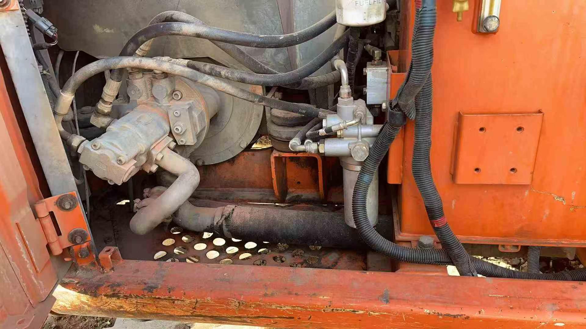 Buy Hitachi EX60-6 Used Excavator / 5 Used Hitachi EX60-6 Excavator 2013 Model / 5