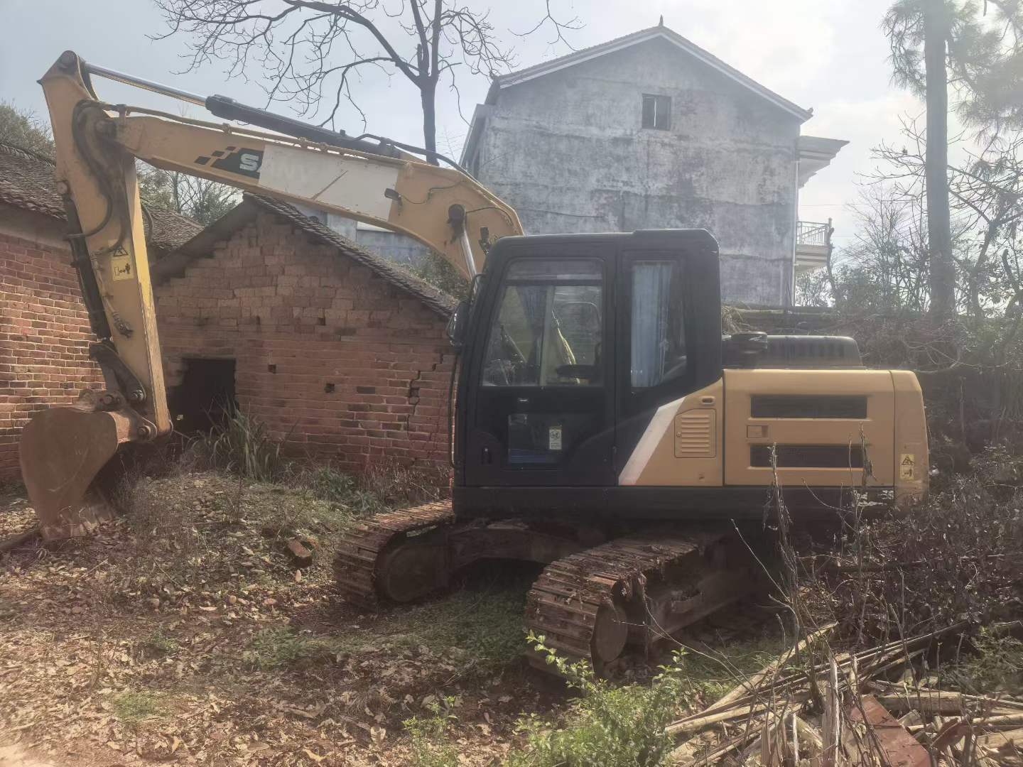 Buy Sany SY135 Used Excavator / 1