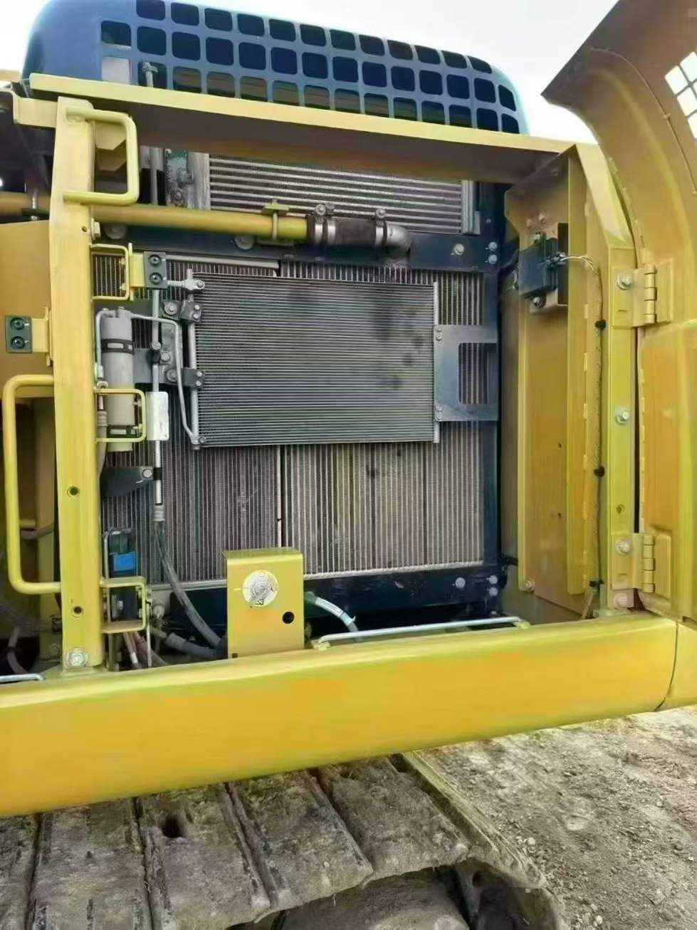 Used Caterpillar 320A Excavator 2023 Model / 5