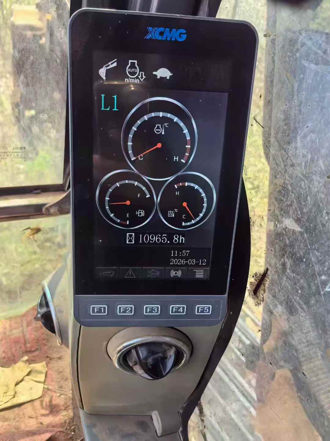 Buy XCMG XE200D Used Excavator / 7 Used XCMG XE200D Excavator 2018 Model / 7