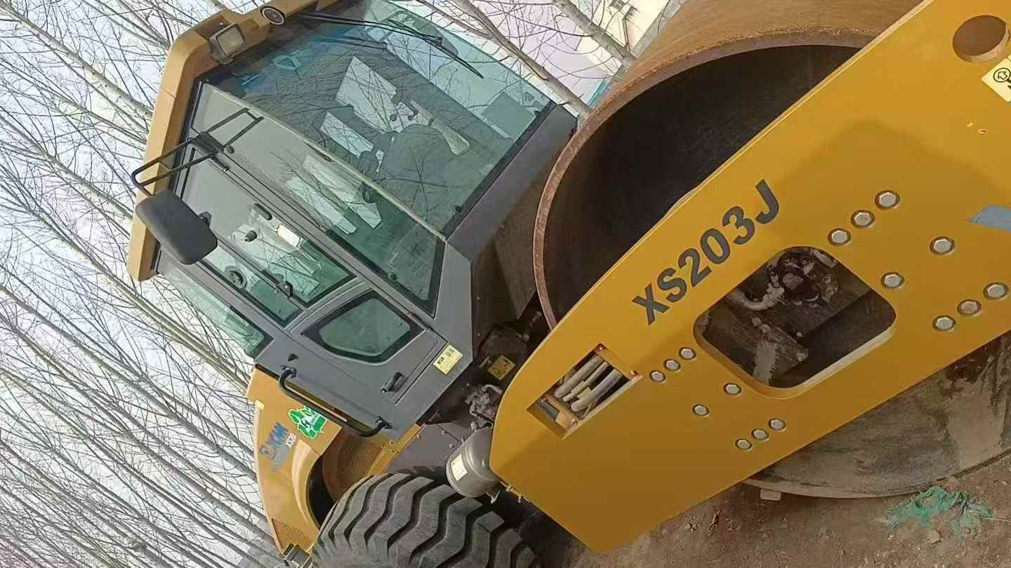 Buy XCMG ZL20E(D) Used Excavator / 2 Used XCMG ZL20E(D) Excavator 2021 Model / 2