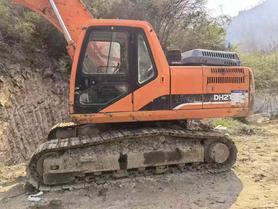 Buy Doosan DH215-9 Used Excavator / 2 Used Doosan DH215-9 Excavator 2013 Model / 2