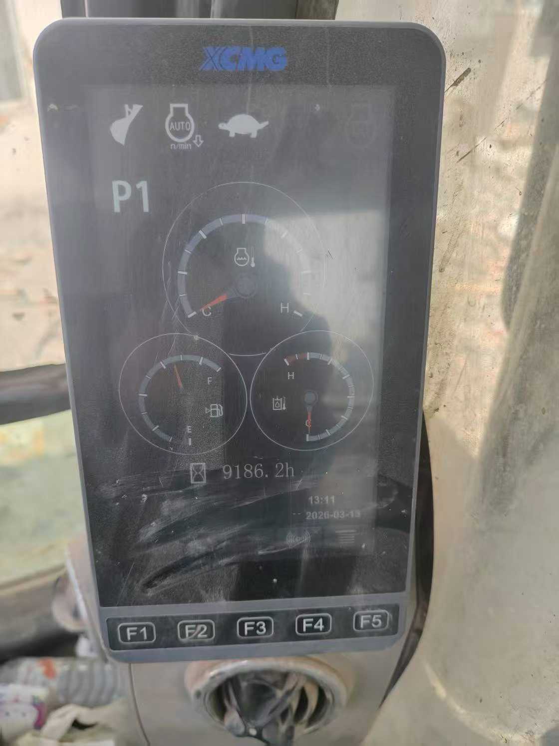 Used XCMG XE155D Excavator 2020 Model / 4