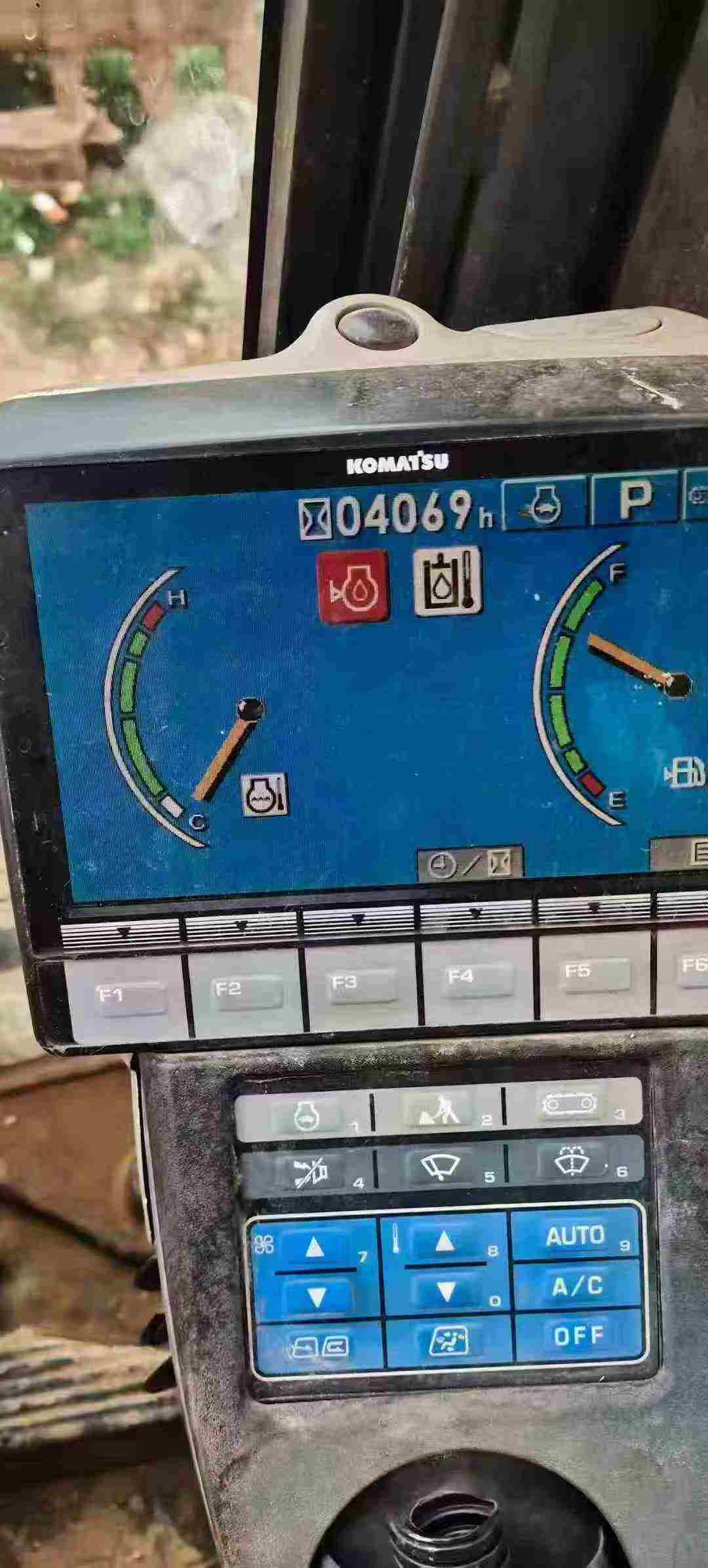 Buy Komatsu PC450-8 Used Excavator / 7 Used Komatsu PC450-8 Excavator 2014 Model / 7