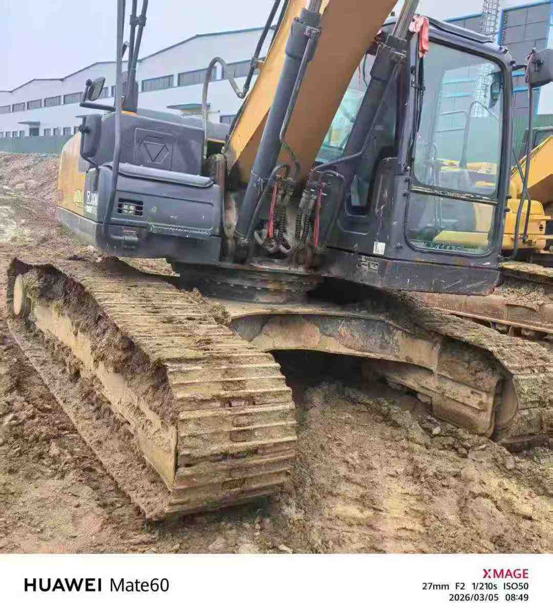 Used XCMG XE215 Excavator 2022 Model / 6