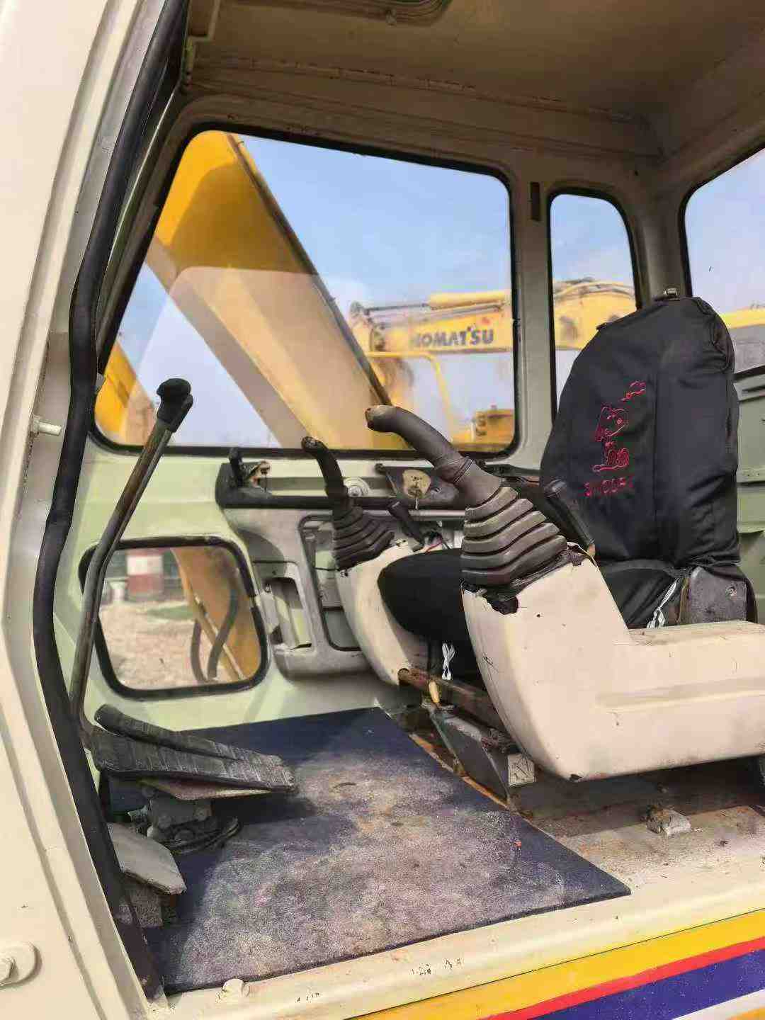 Buy Kato HD307 Used Excavator / 4 Used Kato HD307 Excavator 2016 Model / 4