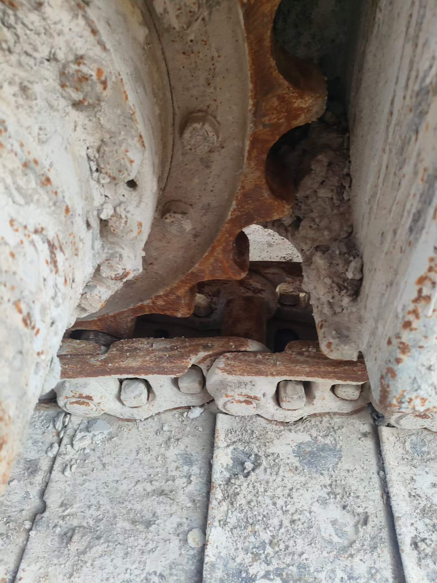 Buy Hitachi ZX200-6 Used Excavator / 3 Used Hitachi ZX200-6 Excavator 2016 Model / 3