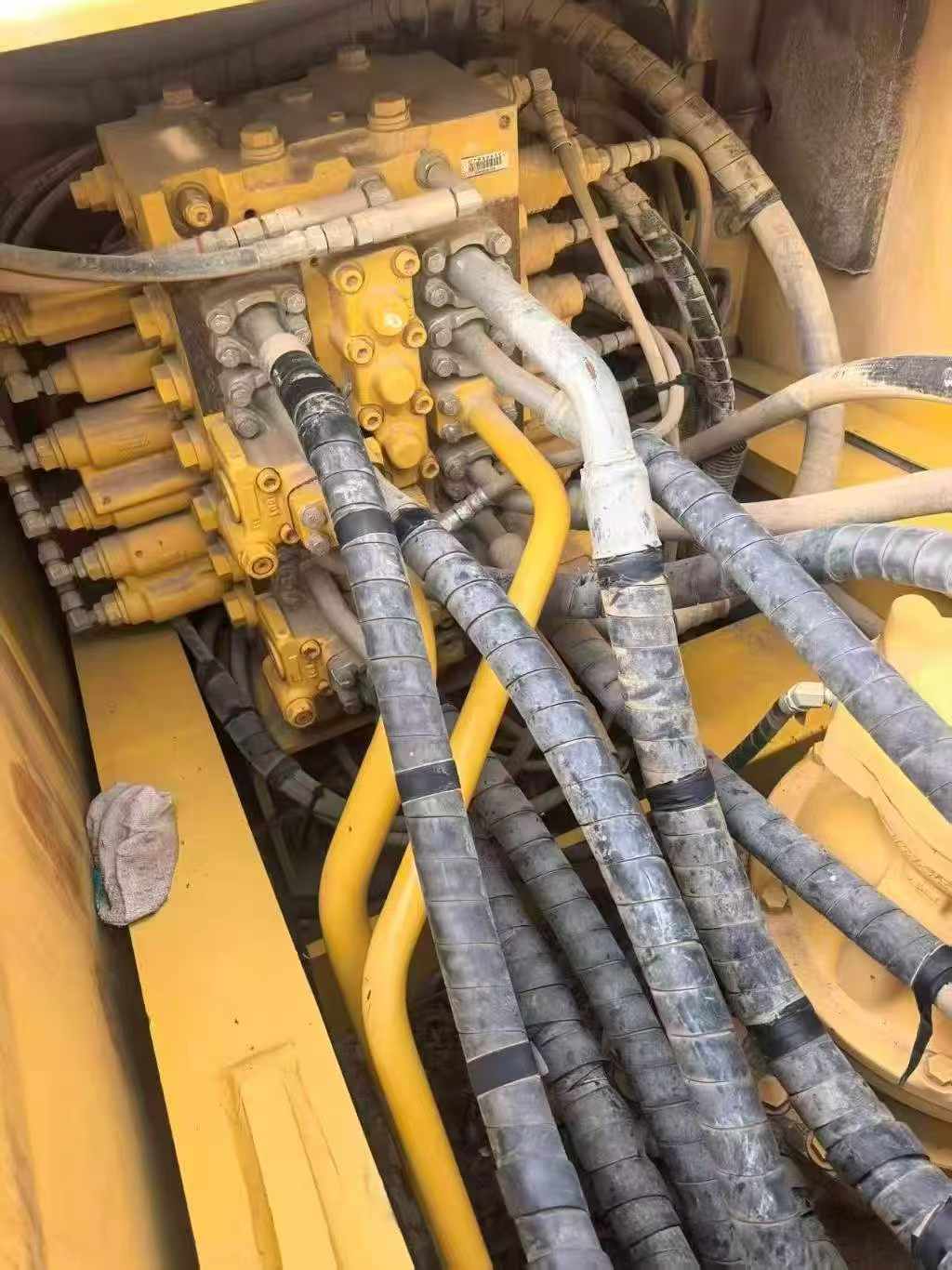 Buy Komatsu PC200-8 Used Excavator / 5 Used Komatsu PC200-8 Excavator 2018 Model / 5