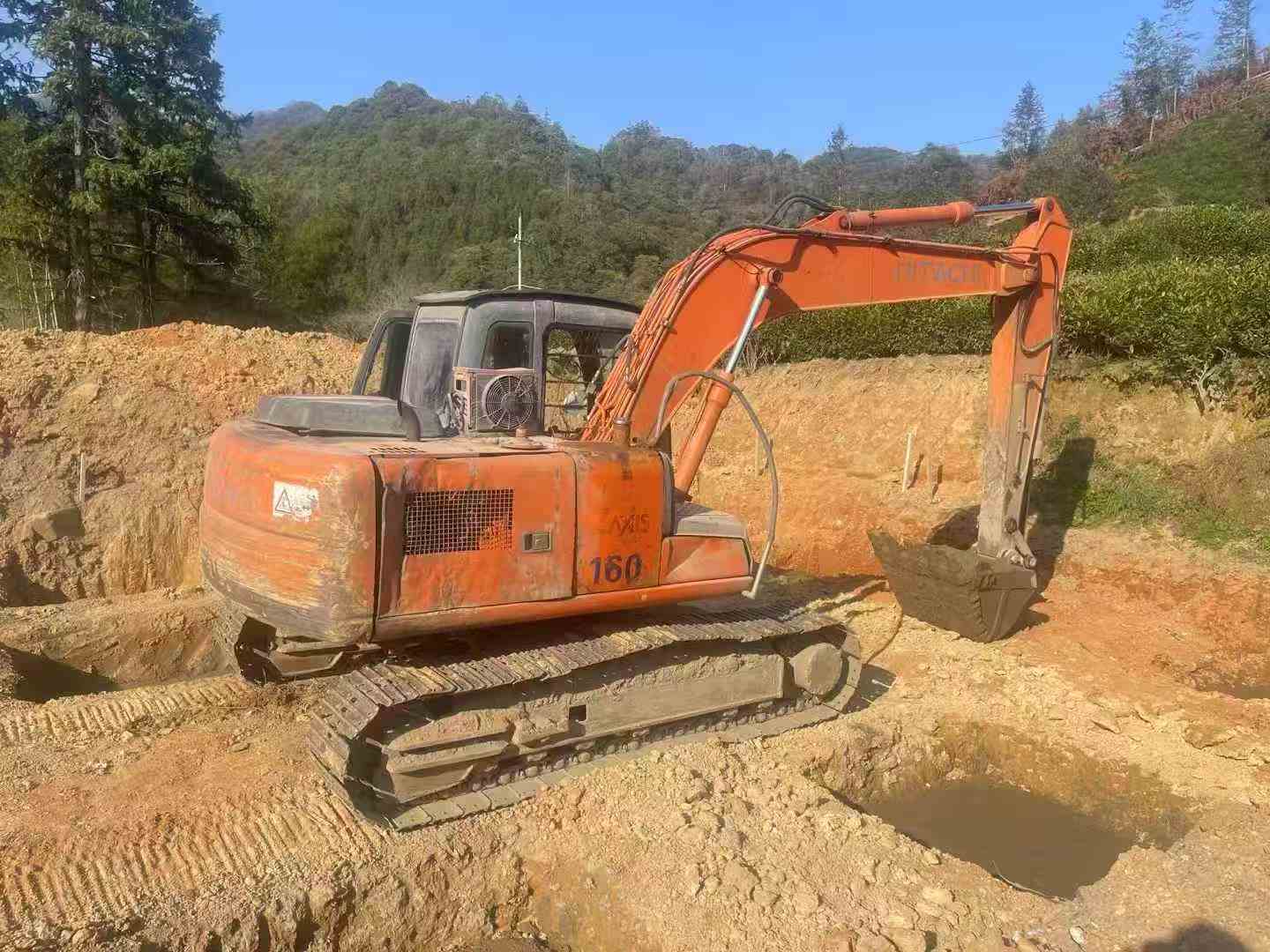 Buy Hitachi EX120-6 Used Excavator / 2 Used Hitachi EX120-6 Excavator 2016 Model / 2