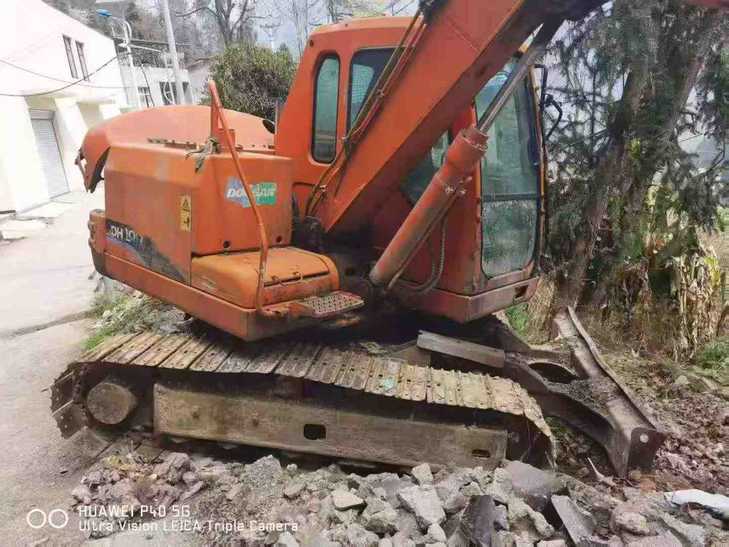 Buy Doosan DH80G Used Excavator / 1