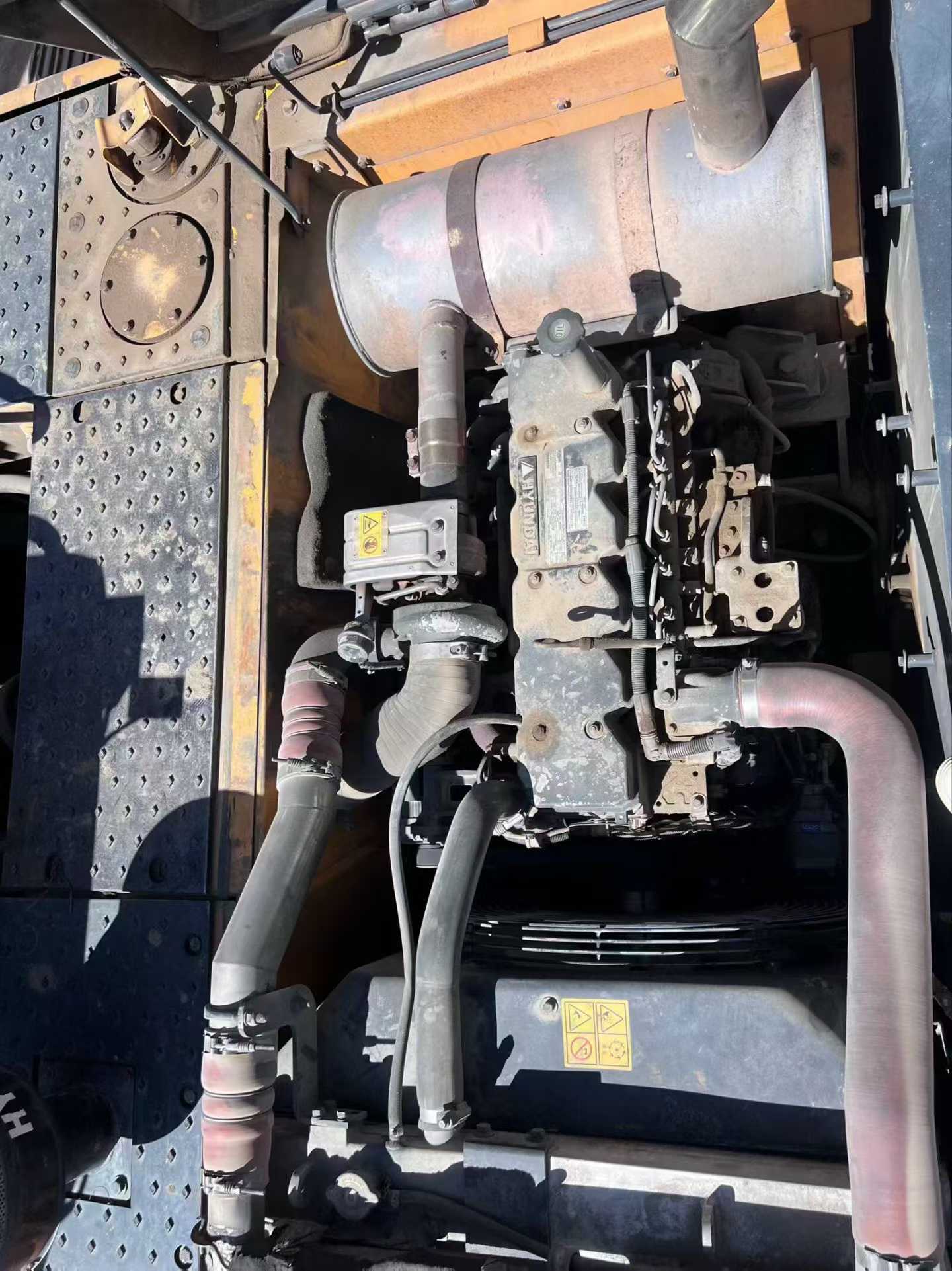 Buy Hyundai R225-7 Used Excavator / 4 Used Hyundai R225-7 Excavator 2017 Model / 4