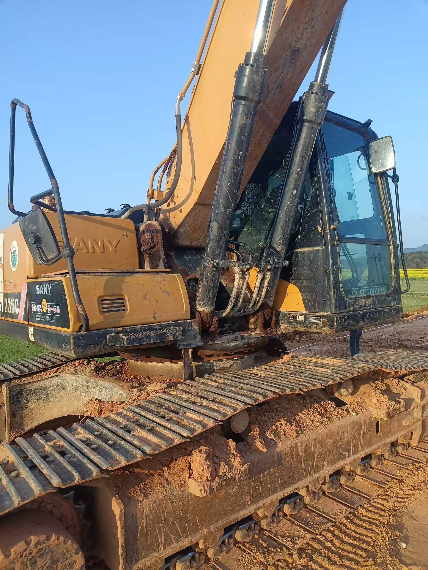 Used Sany SY205C Excavator 2020 Model / 3