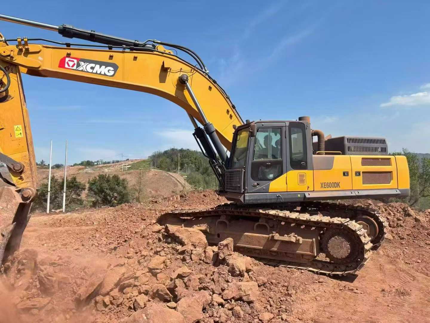 Buy XCMG LW520F Used Excavator / 1