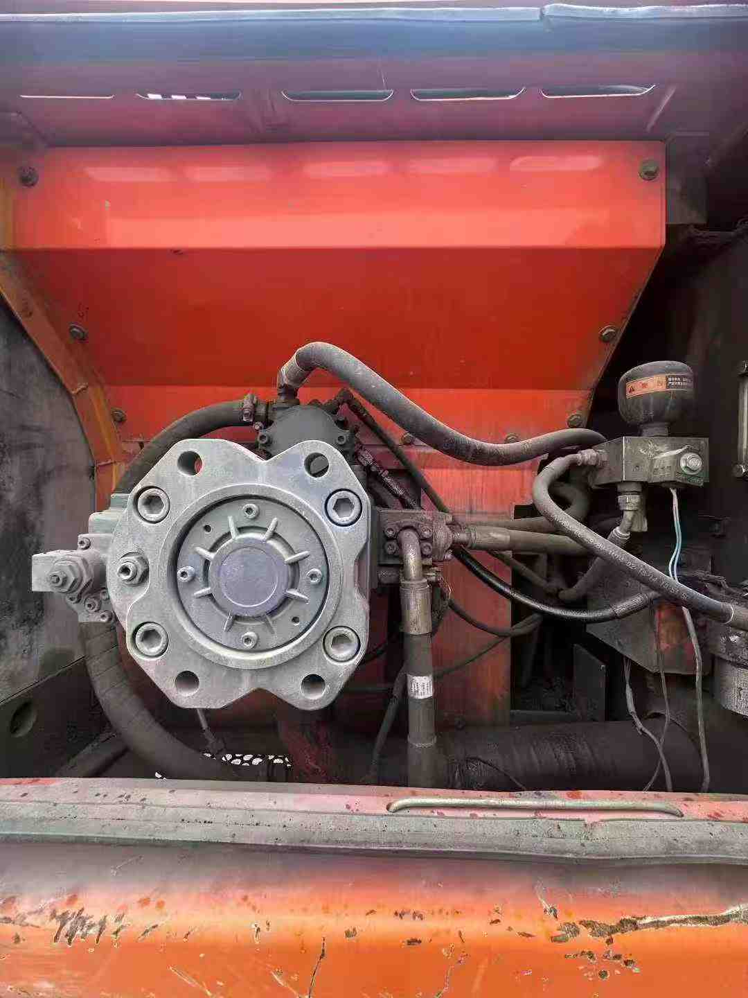 Used Doosan DH215-7 Excavator 2015 Model / 3