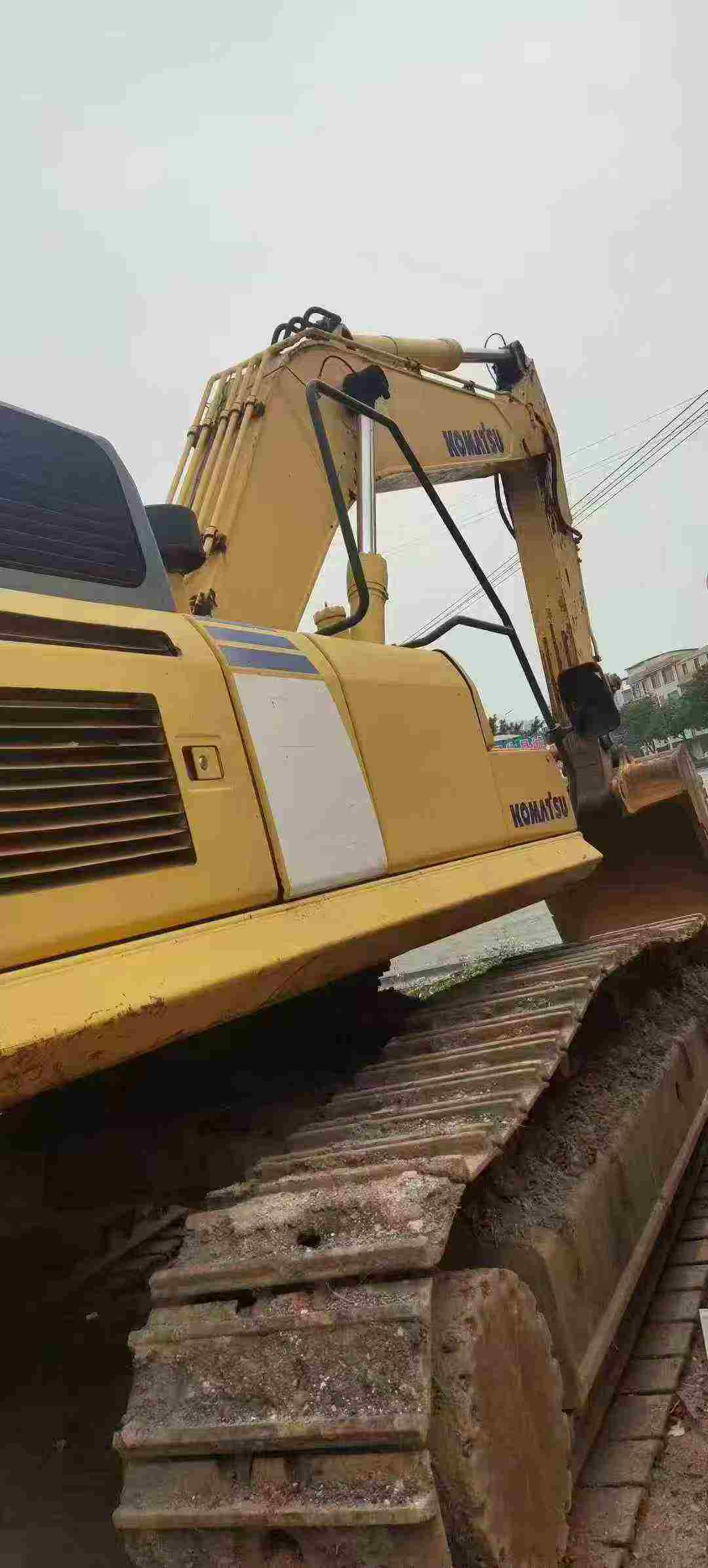 Buy Komatsu PC450-8 Used Excavator / 1