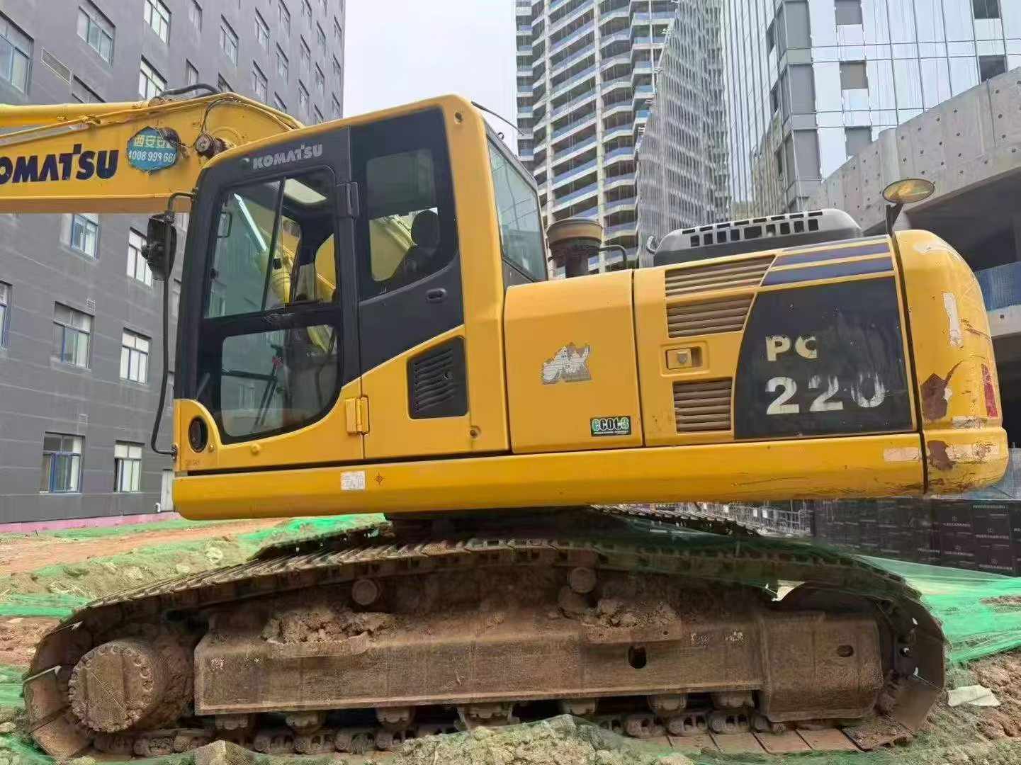 Buy Komatsu PC200-8 Used Excavator / 3 Used Komatsu PC200-8 Excavator 2018 Model / 3