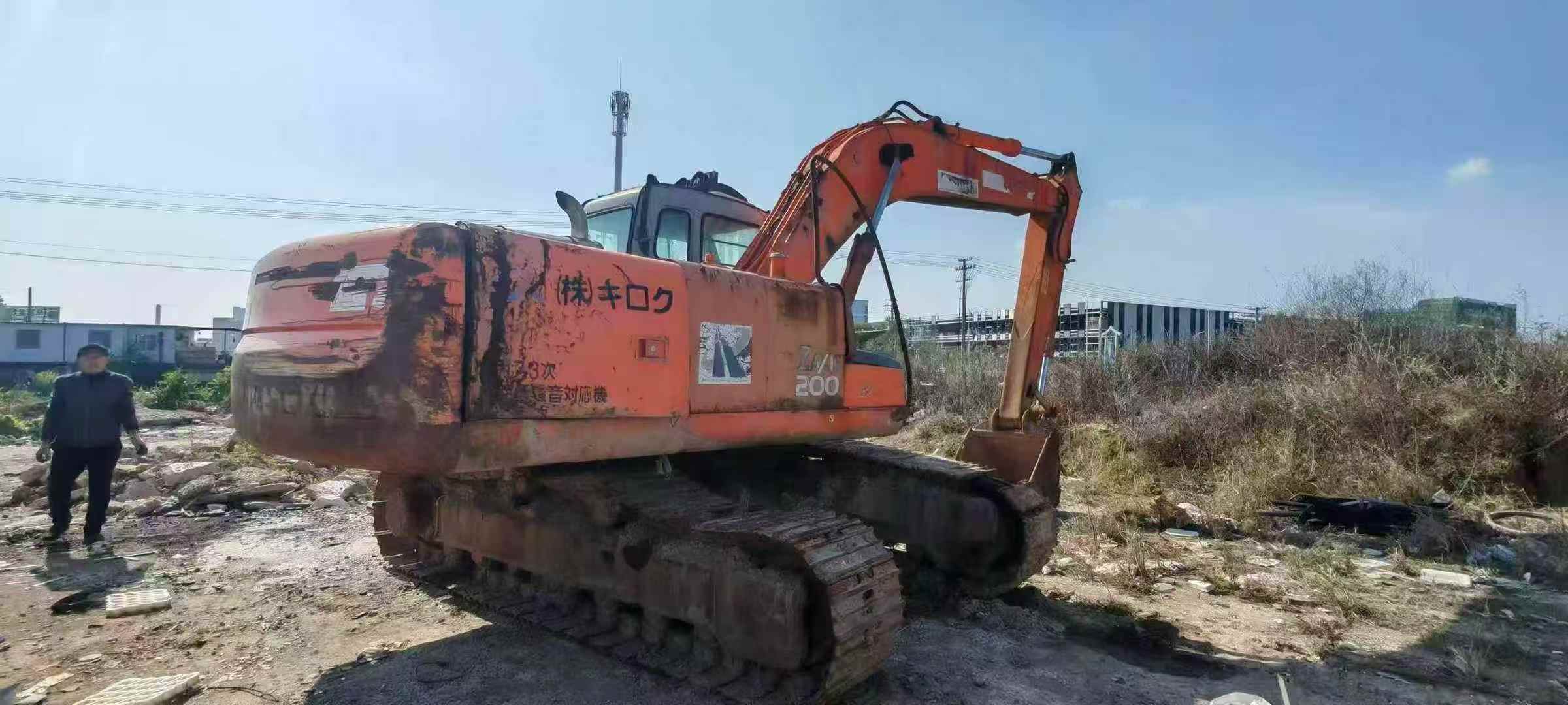 Used Hitachi ZX200-6 Excavator 2016 Model / 3