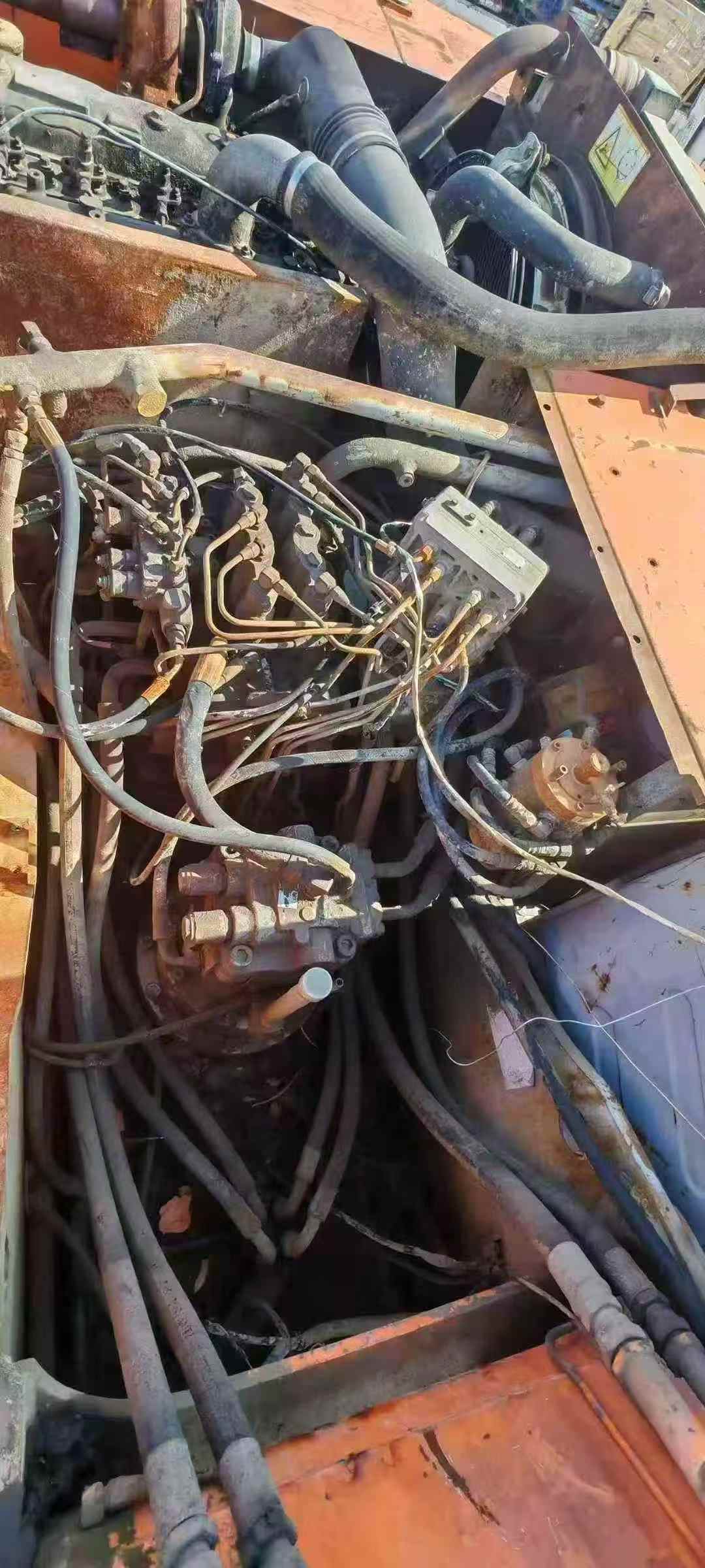 Used Hitachi ZX200-6 Excavator 2016 Model / 4