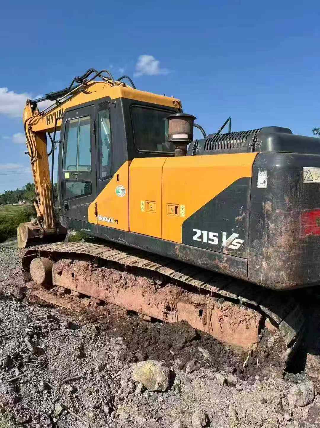Buy Hyundai R215-7 Used Excavator / 8 Used Hyundai R215-7 Excavator 2020 Model / 8