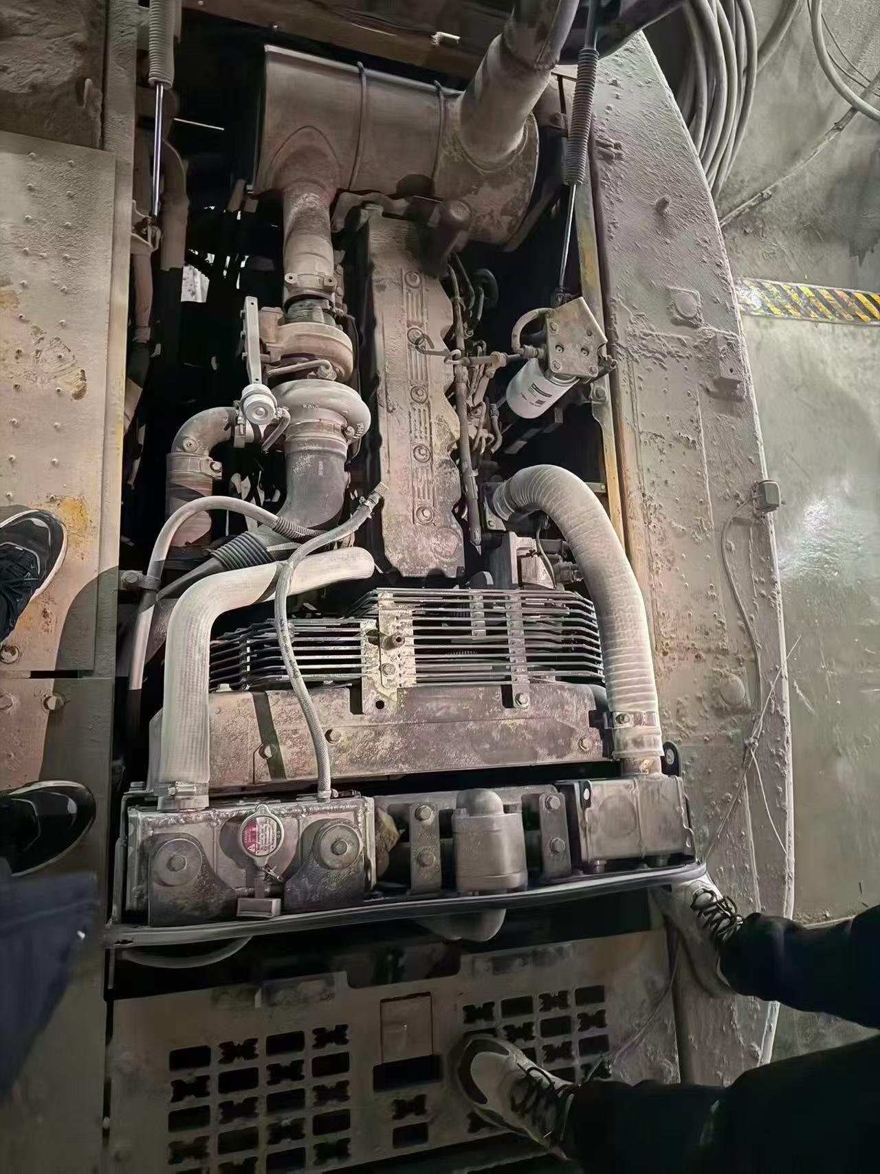 Buy Komatsu PC210-8 Used Excavator / 2 Used Komatsu PC210-8 Excavator 2015 Model / 2