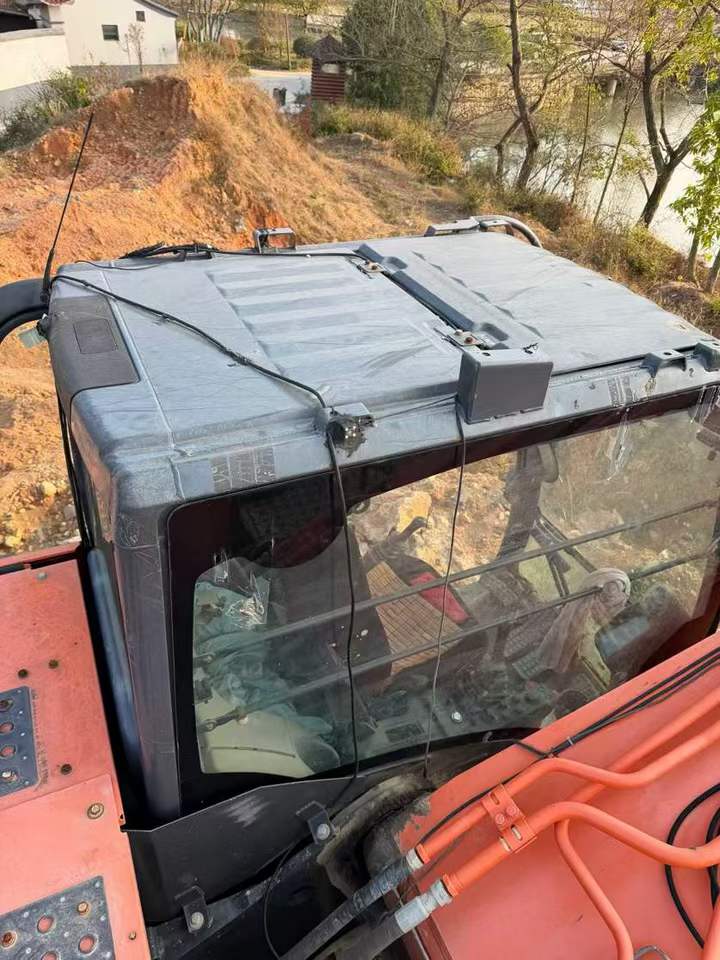 Used Hitachi ZX240-5A Excavator 2016 Model / 2