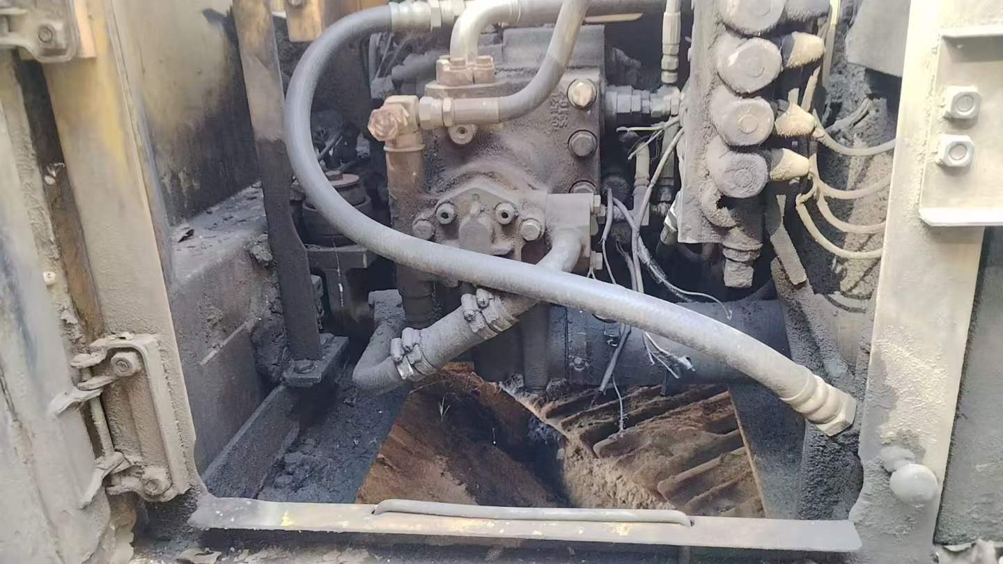 Buy Komatsu PC120 Used Excavator / 6 Used Komatsu PC120 Excavator 2016 Model / 6